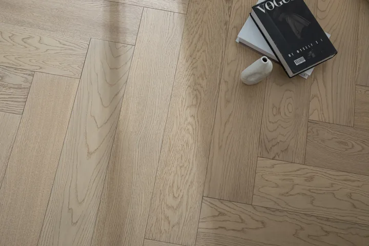 Satin Greige Herringbone engineered oak flooring, product photograph 18