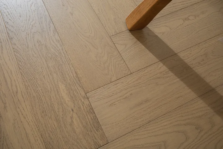 Latte Tan Herringbone engineered oak flooring, product photograph 14