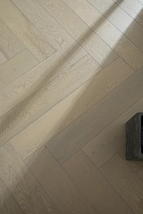 Washed Sand Herringbone engineered oak flooring, product photograph 20