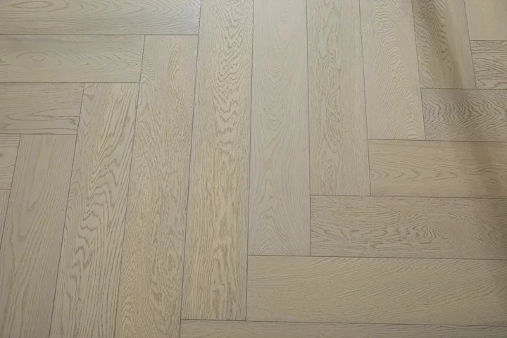 Washed Sand Herringbone engineered oak flooring, product photograph 23