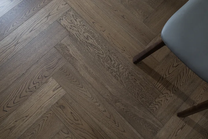 Burnished Java Herringbone engineered oak flooring, product photograph 10