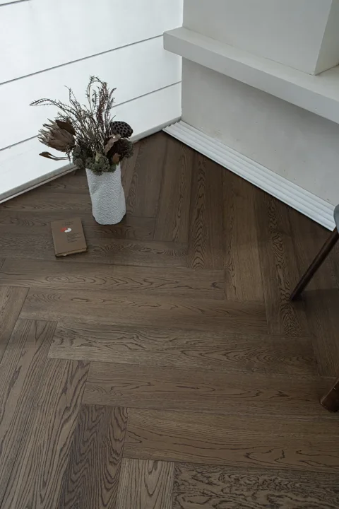 Burnished Java Herringbone engineered oak flooring, product photograph 17