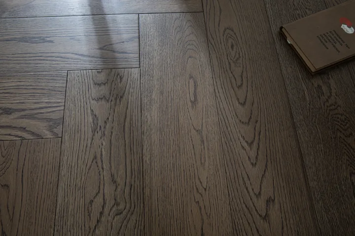 Burnished Java Herringbone engineered oak flooring, product photograph 22