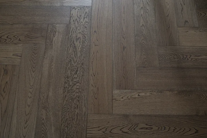 Burnished Java Herringbone engineered oak flooring, product photograph 23